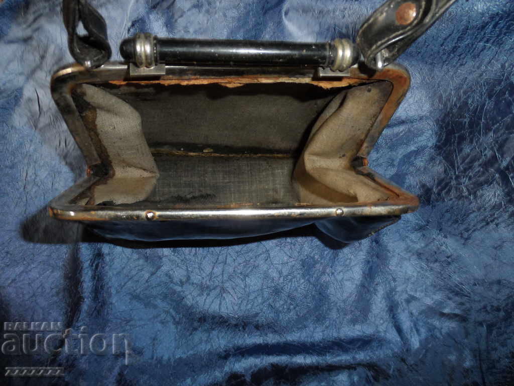 old patent handbag - 5 old patent handbag - 5