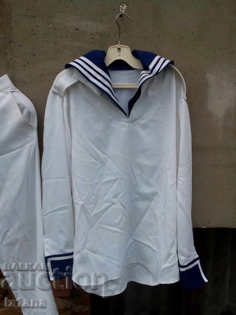 Delivery of Old sailor uniform Delivery of Old sailor uniform