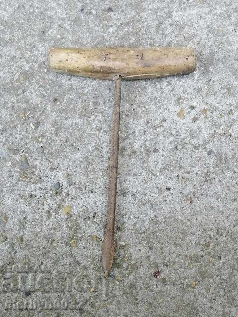 Old woodcutter, chopper, drill, tool - 6