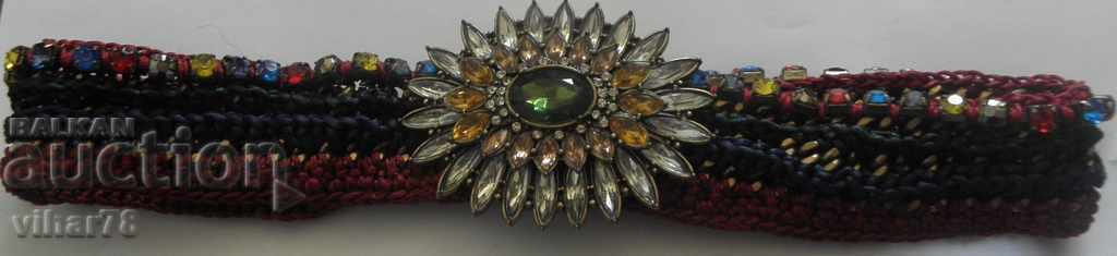 PROCHELNIK cu preț 119.99 BGN | € 61.35 PROCHELNIK cu preț 119.99 BGN | € 61.35