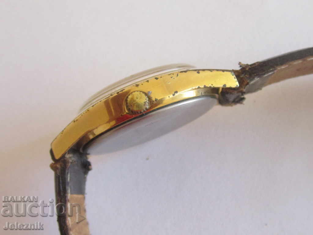 Аукцион rare german mens watch junghans compact quartz