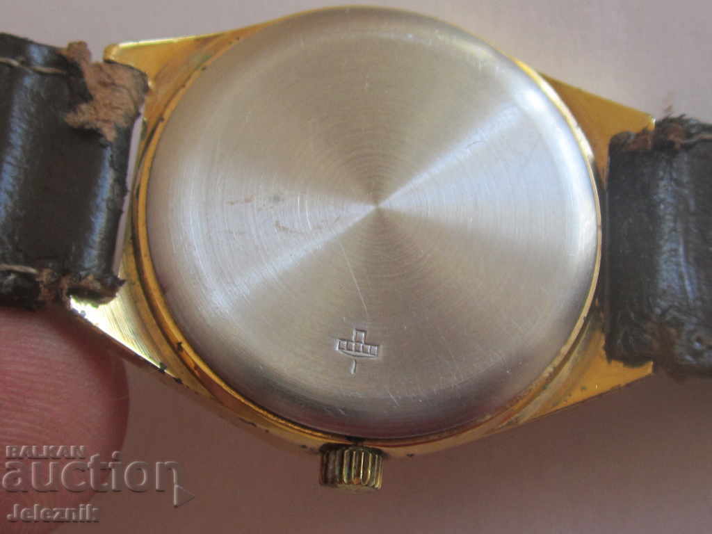 Доставка на rare german mens watch junghans compact quartz