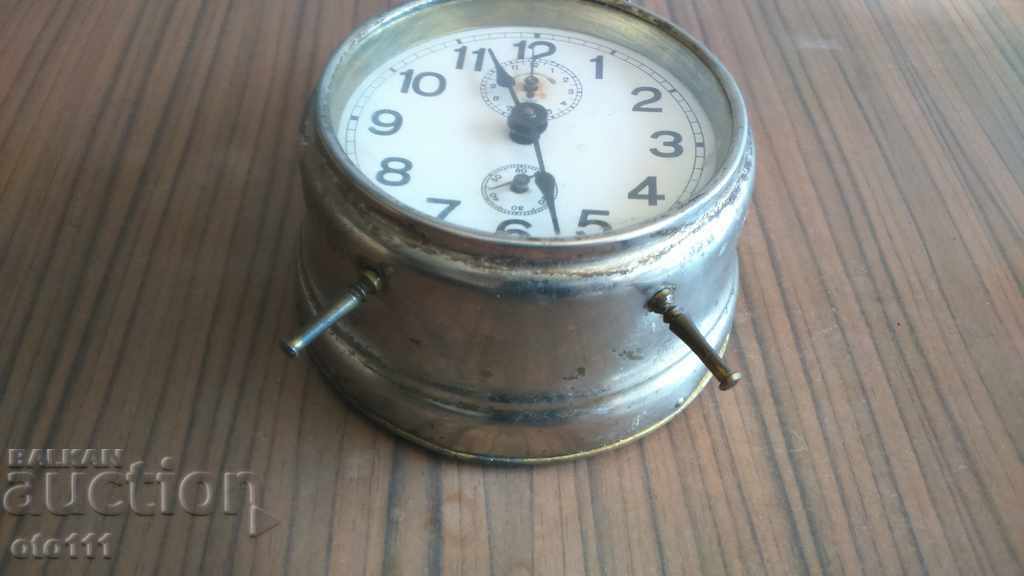 Παράδοση ΠΑΛΙΟ ΞΥΠΝΗΤΗΡΙ - junghans Παράδοση ΠΑΛΙΟ ΞΥΠΝΗΤΗΡΙ - junghans