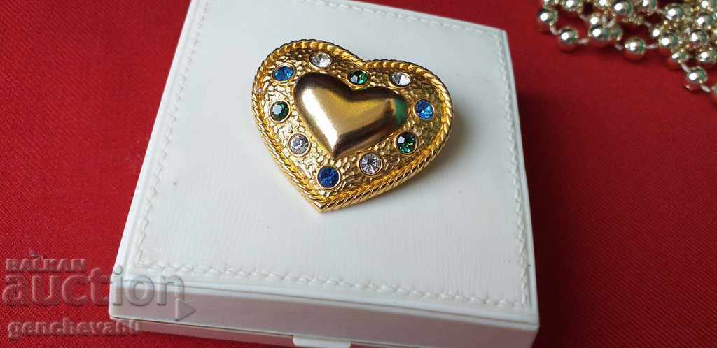 Auction French Brooch HEART "Kristel Saint Martin" PARIS Auction French Brooch HEART "Kristel Saint Martin" PARIS