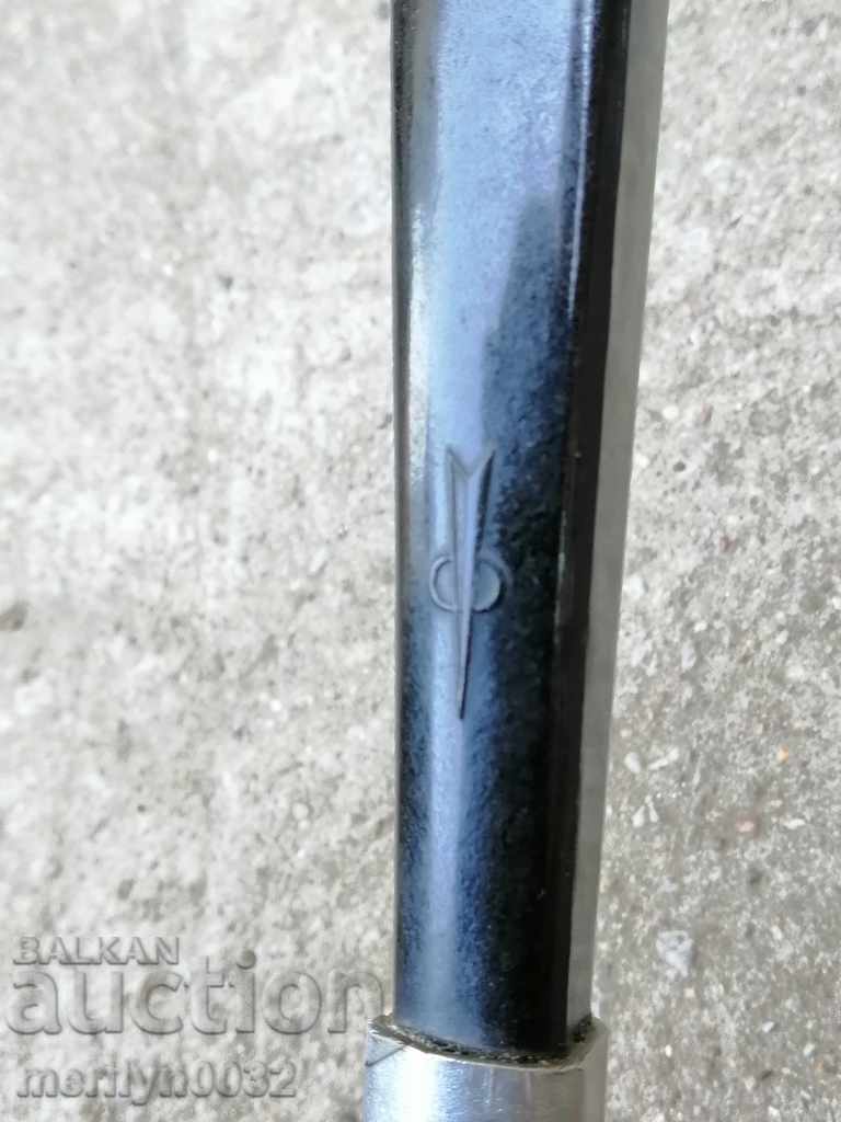 Delivery of Old frying pan made of aluminum kitchen utensils Delivery of Old frying pan made of aluminum kitchen utensils