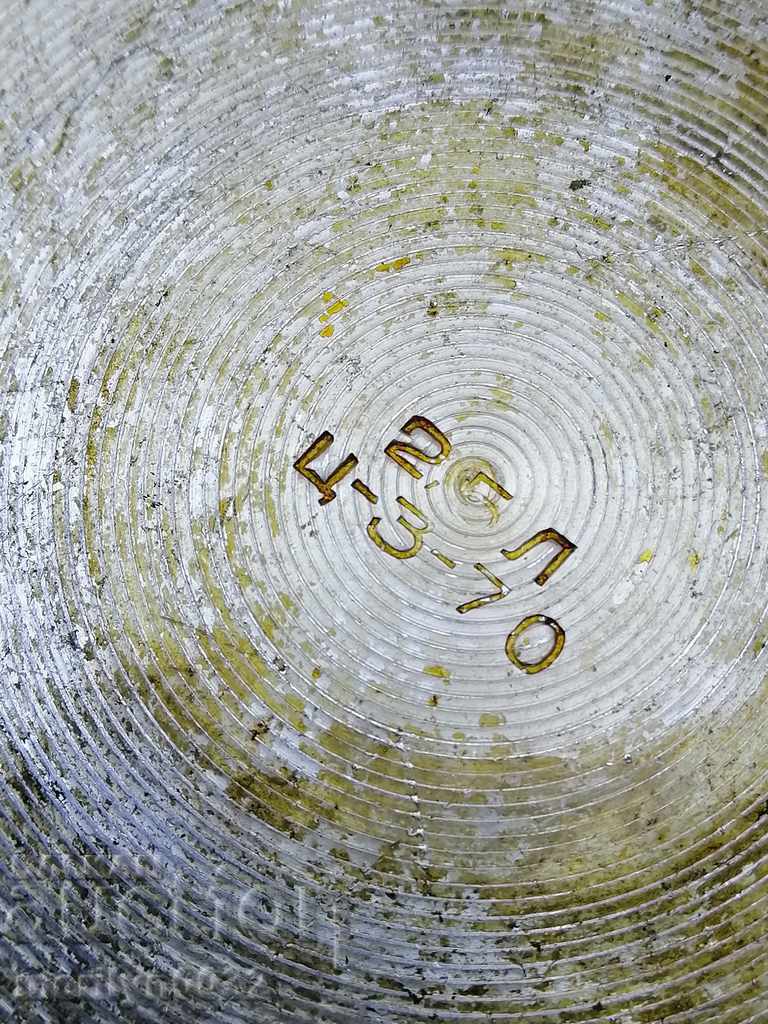 Old frying pan made of aluminum kitchen utensils - 7 Old frying pan made of aluminum kitchen utensils - 7