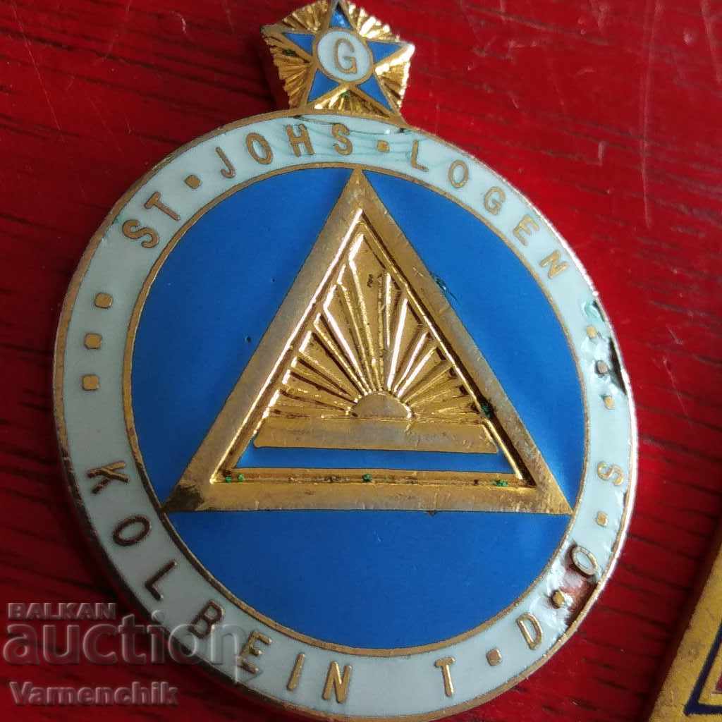 Lot Masonic characters Masons with price 30.00 BGN | € 15.34 Lot Masonic characters Masons with price 30.00 BGN | € 15.34