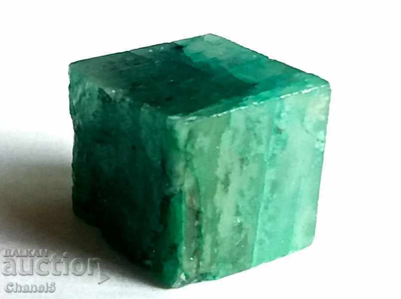 Auction NATURAL EMERALD - CUBE - BRAZIL - 25.80 carats (115) Auction NATURAL EMERALD - CUBE - BRAZIL - 25.80 carats (115)