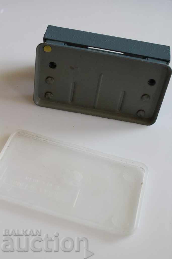 Delivery of STEEL METAL PERFORATER FOR PAPER ACCOUNTING SOCKS Delivery of STEEL METAL PERFORATER FOR PAPER ACCOUNTING SOCKS