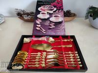 Set de tacâmuri pentru ceai/cafea, înainte de 1989, placate cu aur