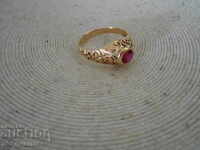 Златен пръстен с Рубин Злато 585, р-р 61, стара ръчна работа
