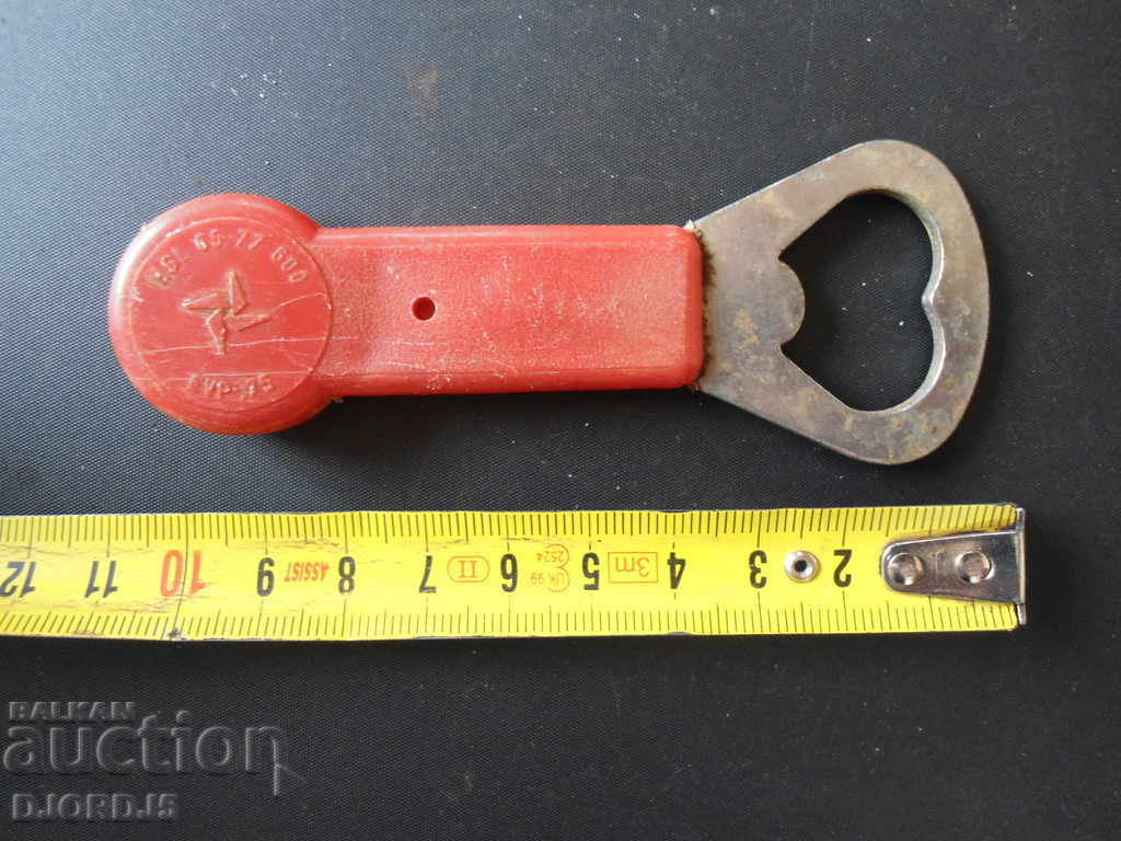 An old opener with price 2.00 BGN | € 1.02 An old opener with price 2.00 BGN | € 1.02