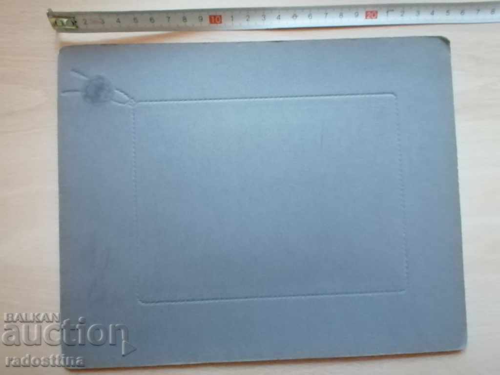 Photo cardboard photo H. Hershkovich row with price 49.99 BGN | € 25.56 Photo cardboard photo H. Hershkovich row with price 49.99 BGN | € 25.56