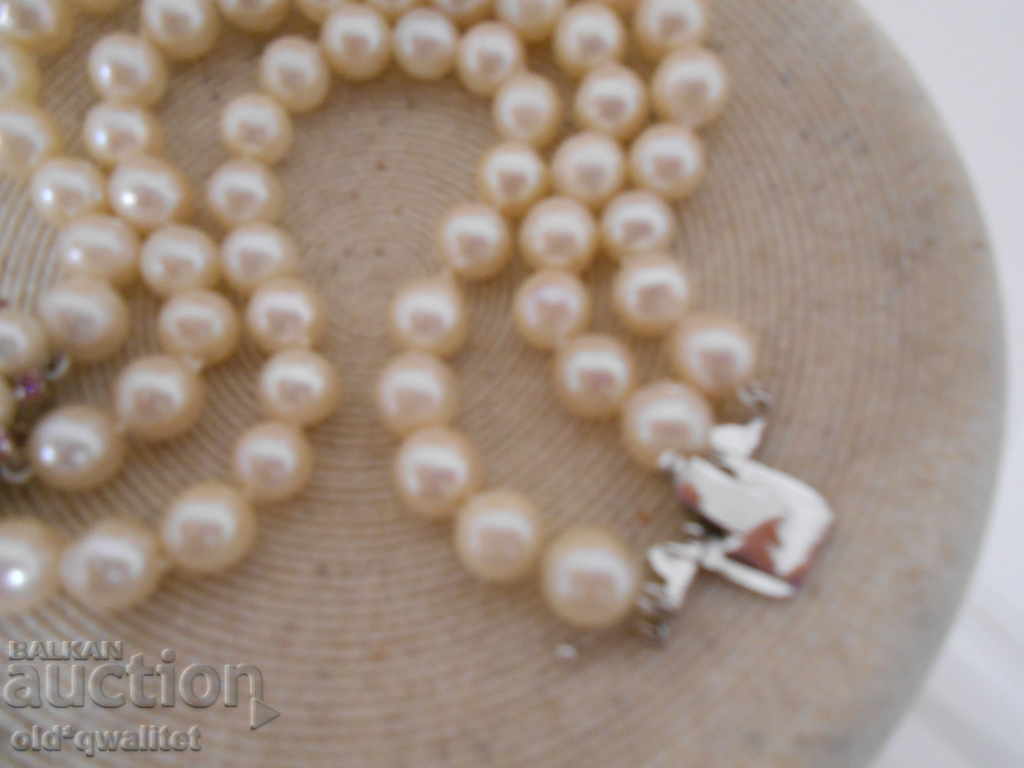 Attractive pearl gold BRACELET with RUBY, Gold 750, Perli A with price 1690.00 BGN | € 864.08 Attractive pearl gold BRACELET with RUBY, Gold 750, Perli A with price 1690.00 BGN | € 864.08