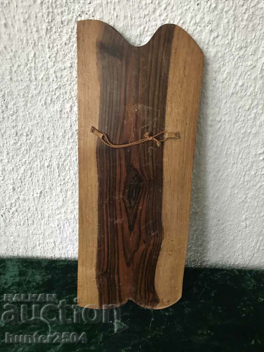 Auction Wood panel, hand-engraved Auction Wood panel, hand-engraved