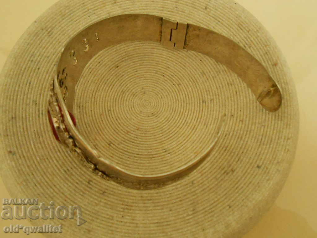 Unusual, old bracelet motifs from nature red accent - 6 Unusual, old bracelet motifs from nature red accent - 6