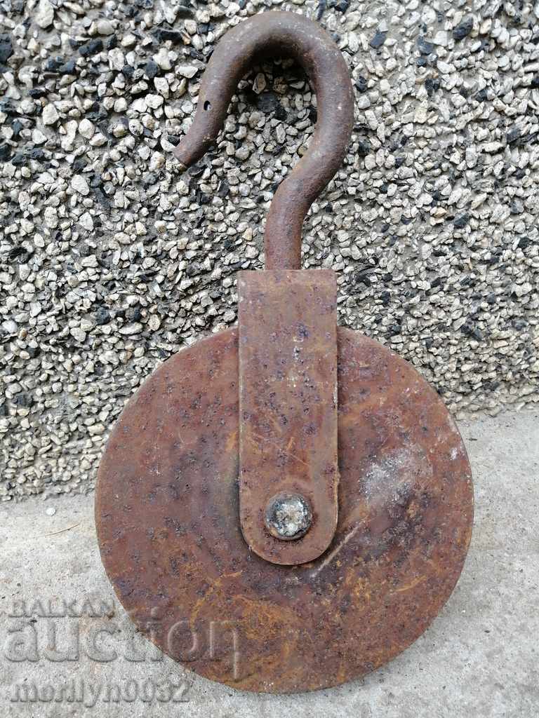 Old forged roller polystyrene wrought iron with price 53.00 BGN | € 27.10 Old forged roller polystyrene wrought iron with price 53.00 BGN | € 27.10