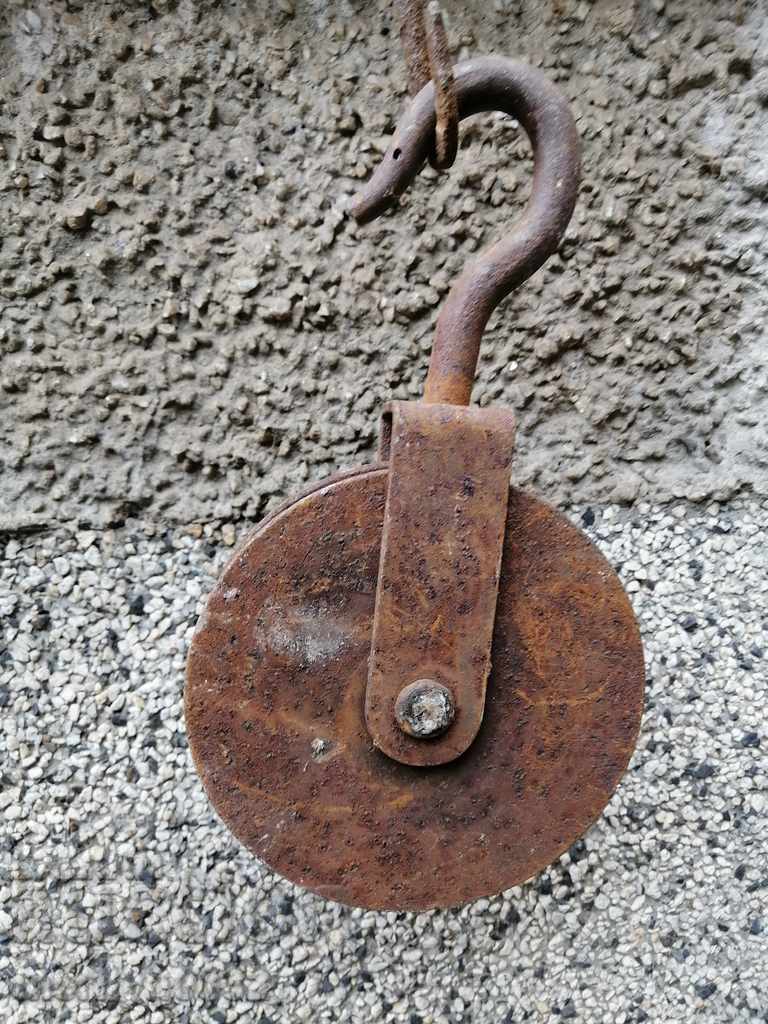 Παλιά ρολό τροχαλία σφυρήλατο σίδερο