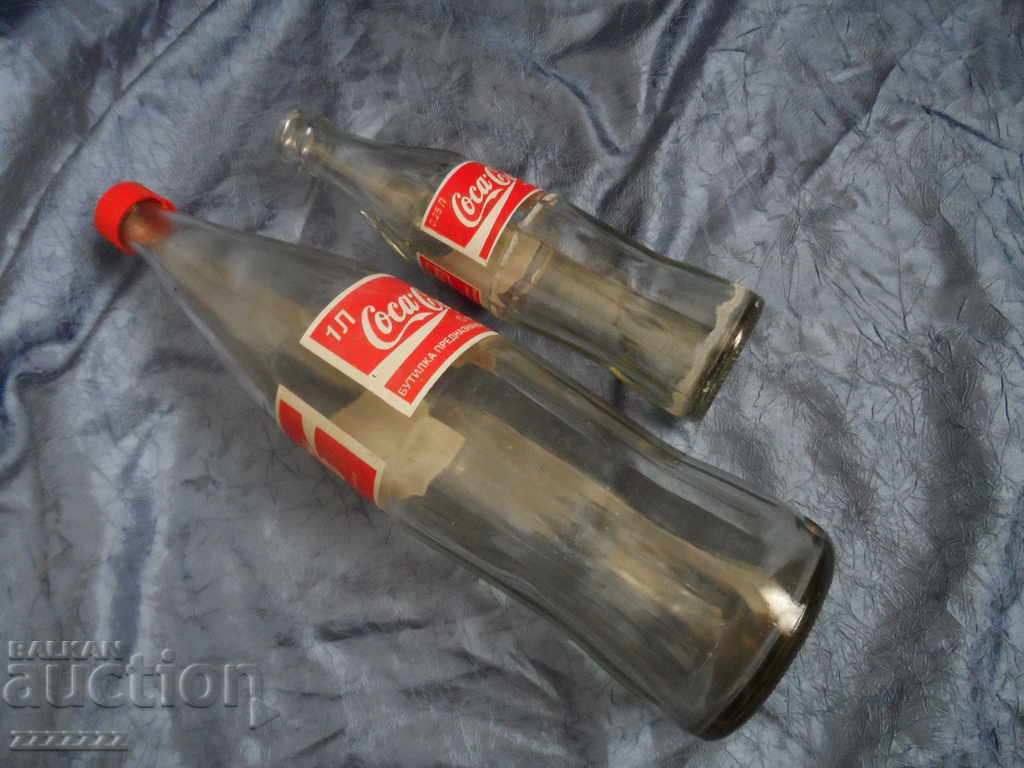 2 Coca Cola bottles - 7 2 Coca Cola bottles - 7