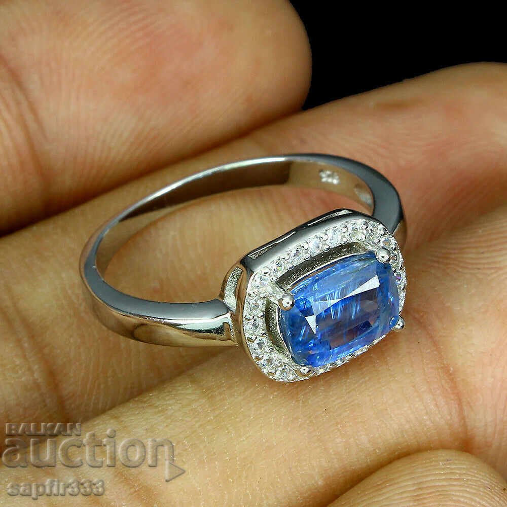 Auction UNISEX DESIGNER RING WITH NATURAL KYANITE AND ZIRCONIA Auction UNISEX DESIGNER RING WITH NATURAL KYANITE AND ZIRCONIA