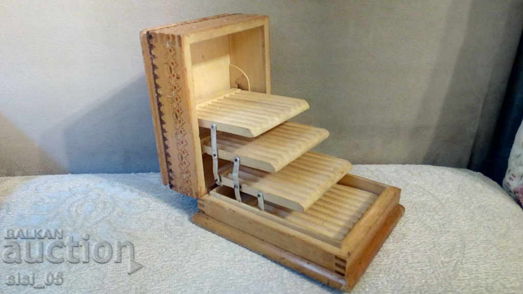 Auction Old wooden cigarette case cigarette case on 4 levels Auction Old wooden cigarette case cigarette case on 4 levels
