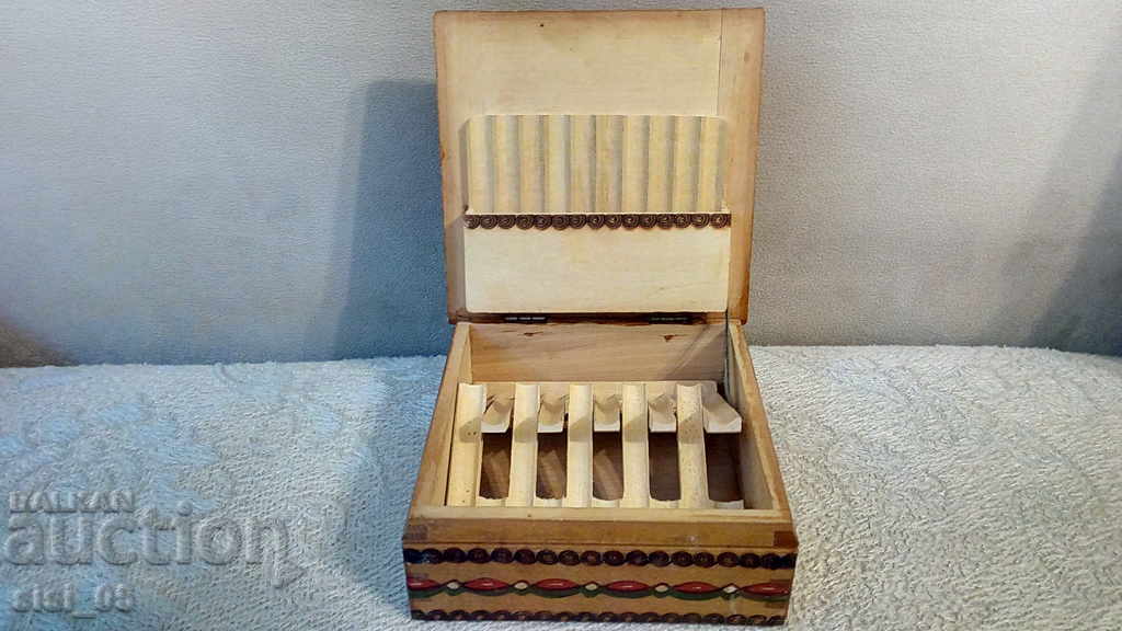 Auction Old wooden cigarette case cigarette case Auction Old wooden cigarette case cigarette case