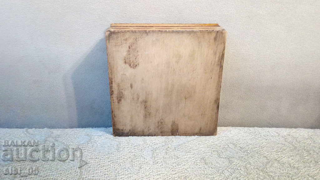Old wooden cigarette case cigarette case - 7 Old wooden cigarette case cigarette case - 7