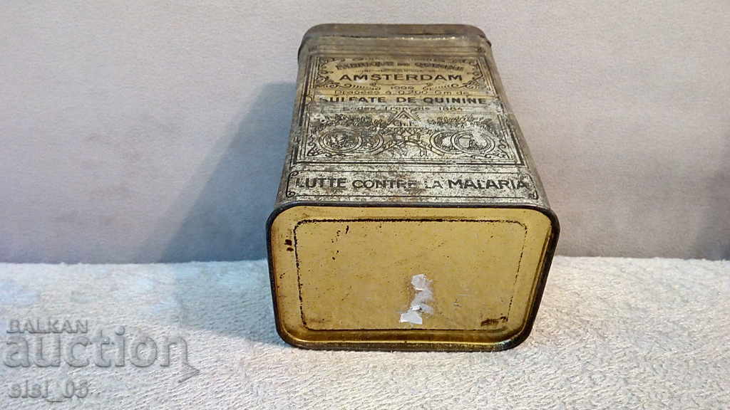 Delivery of Metal, tin box medical against malaria Amsterdam