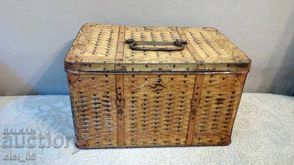 Auction Tsar's Metal, sheet metal box Russia Moscow Auction Tsar's Metal, sheet metal box Russia Moscow