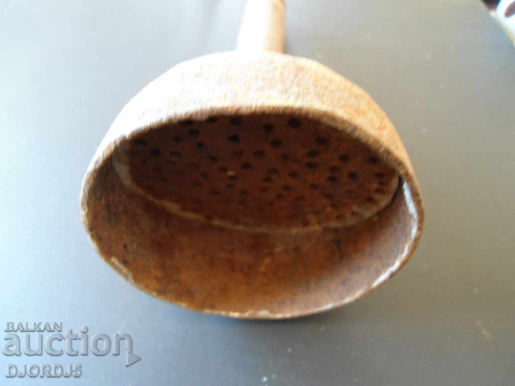 Auction Old metal funnel with strainer Auction Old metal funnel with strainer