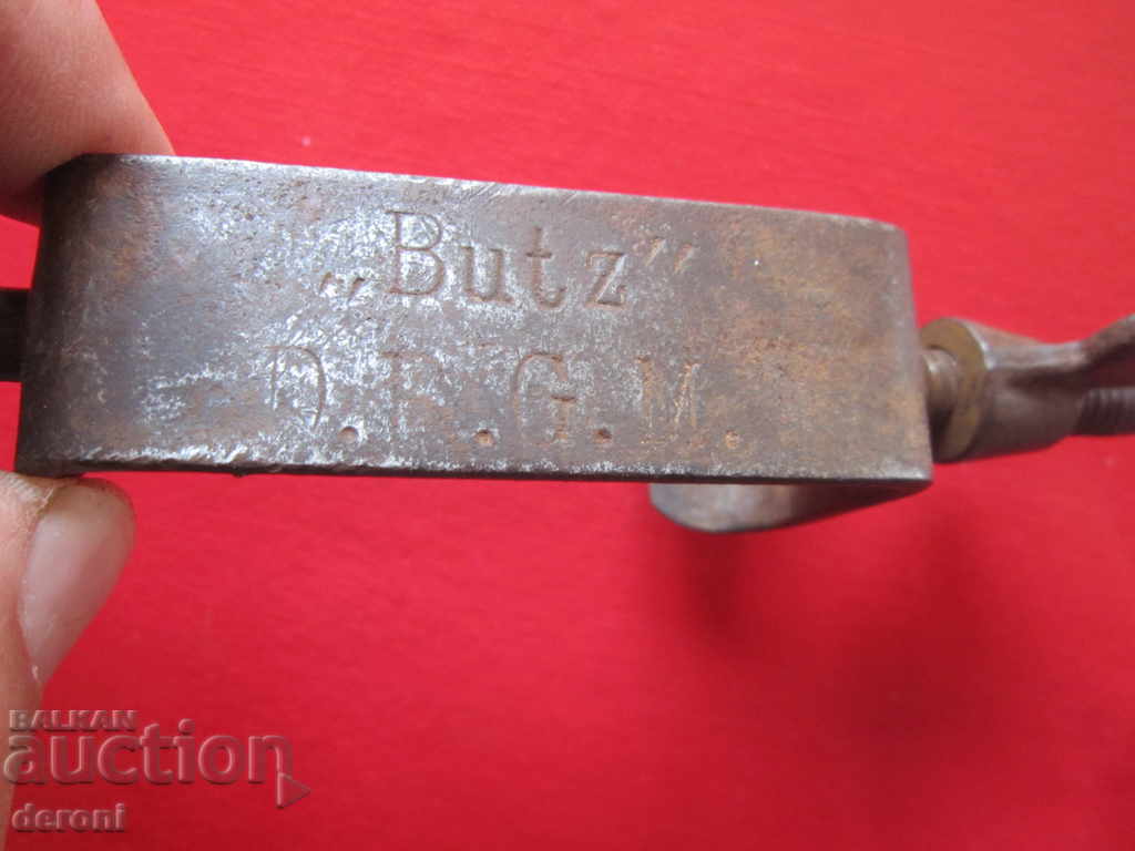 Delivery of Old German instrument Butz DRGM