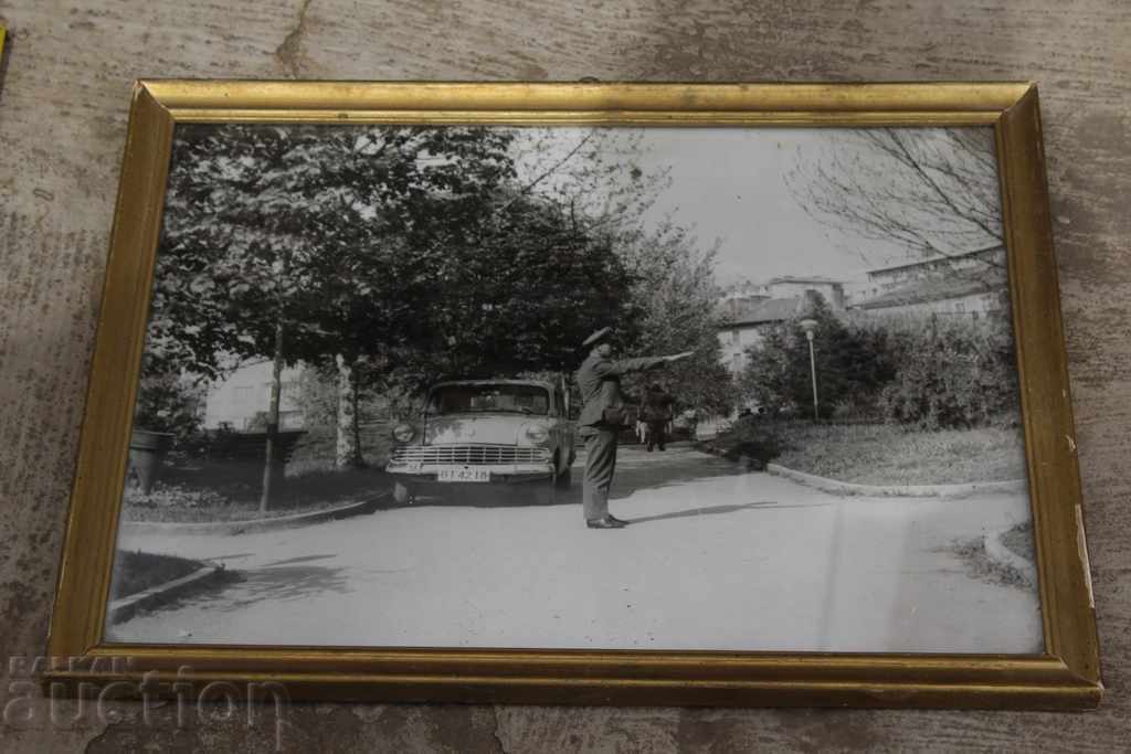 Auction SOC PICTURE REGULATOR POLICEMAN CAR CAR PHOTO FRAME Auction SOC PICTURE REGULATOR POLICEMAN CAR CAR PHOTO FRAME