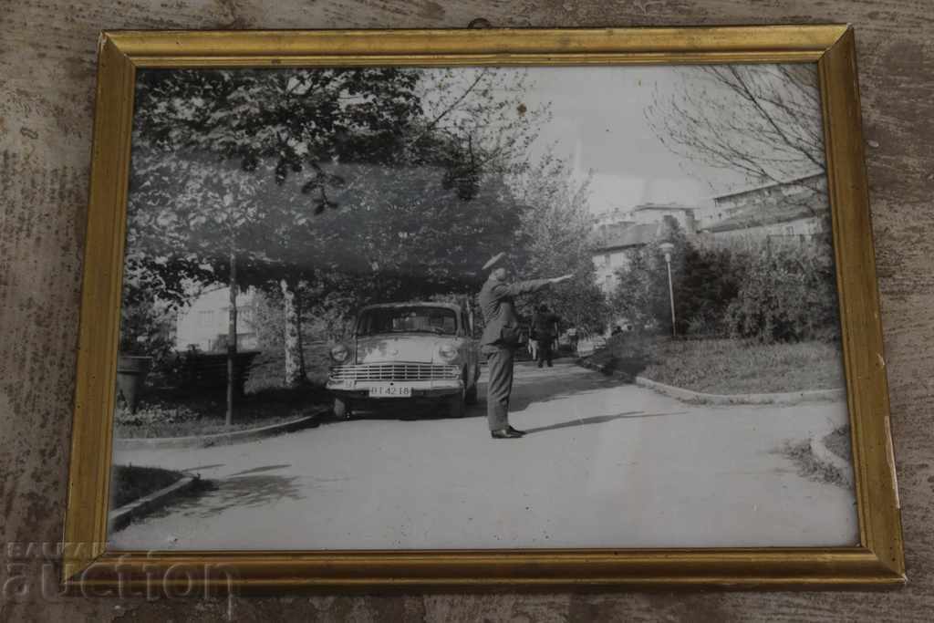 Delivery of SOC PICTURE REGULATOR POLICEMAN CAR CAR PHOTO FRAME Delivery of SOC PICTURE REGULATOR POLICEMAN CAR CAR PHOTO FRAME