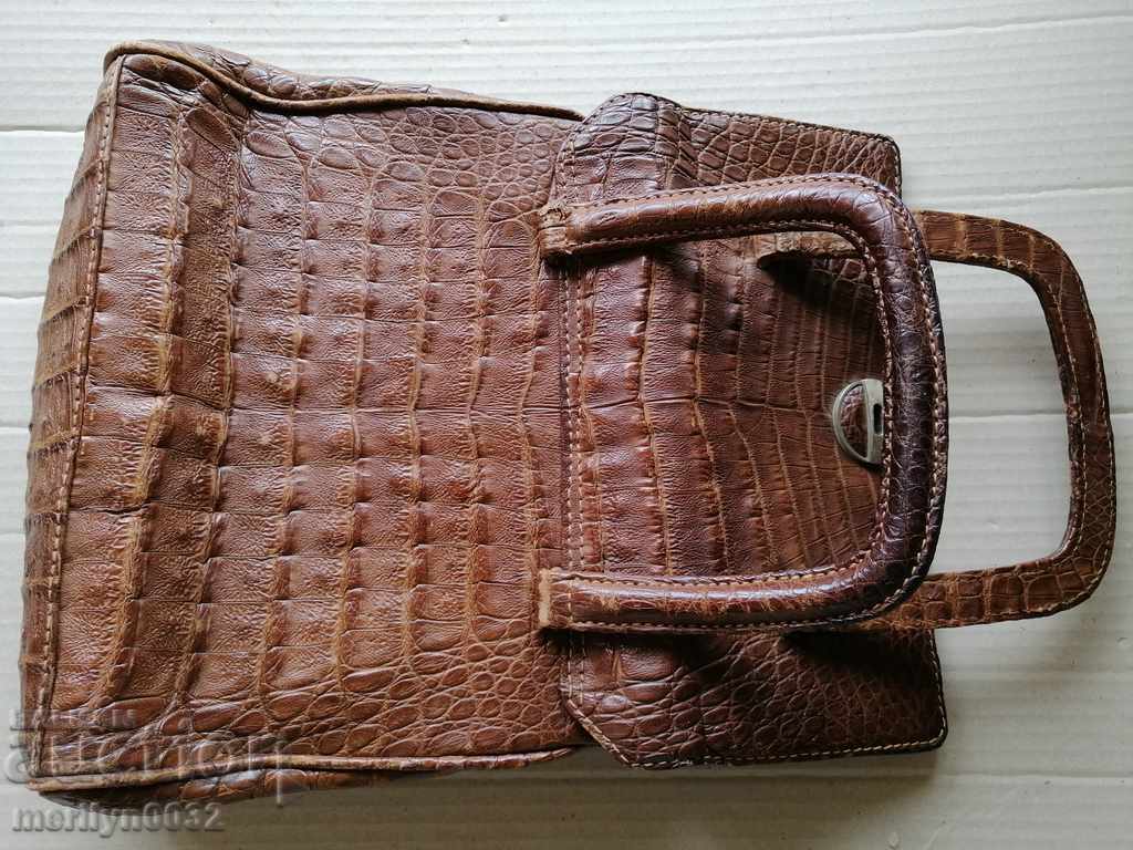 Delivery of Crocodile skin bag