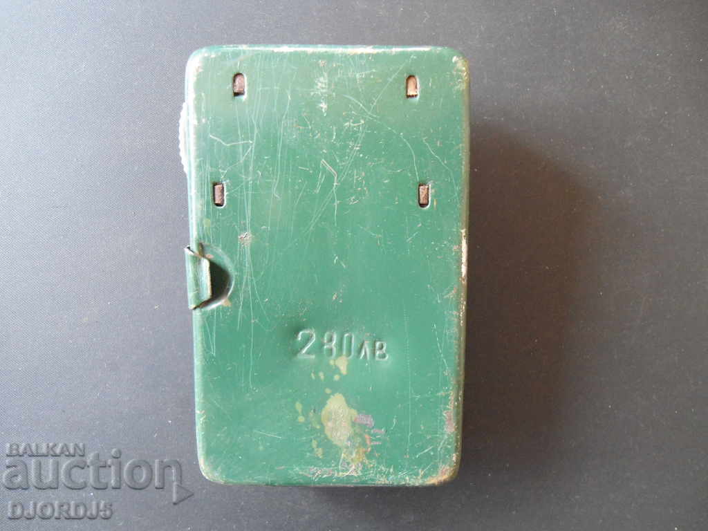 Auction  Old flashlight "LIGHT"