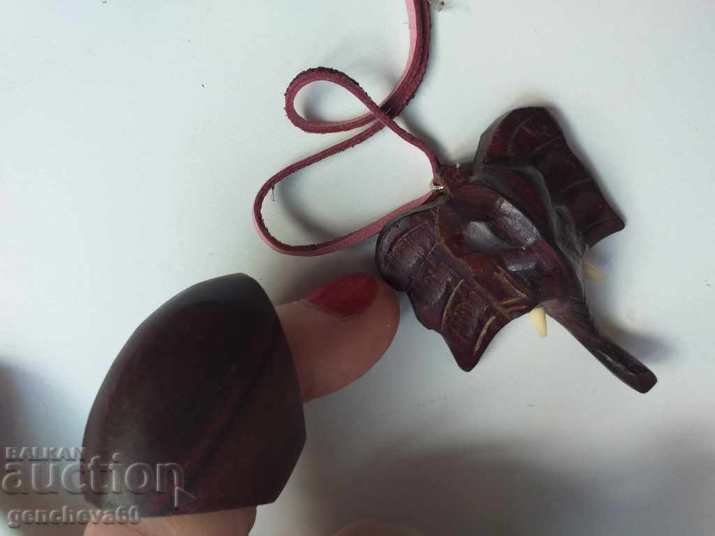 Ebony jewelry - ring and necklace with price 10.00 BGN | € 5.11 Ebony jewelry - ring and necklace with price 10.00 BGN | € 5.11