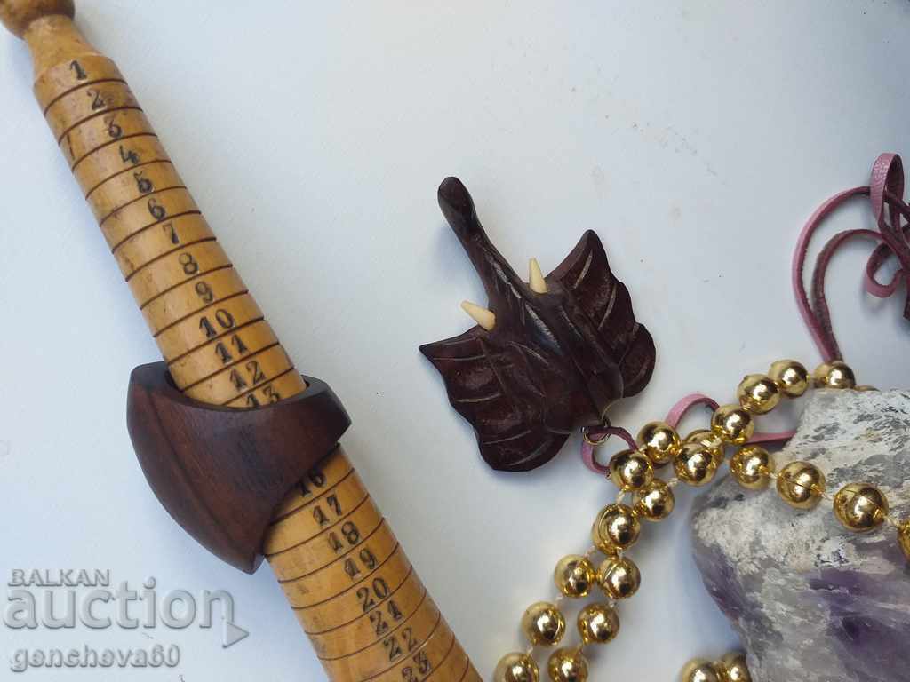 Auction Ebony jewelry - ring and necklace Auction Ebony jewelry - ring and necklace