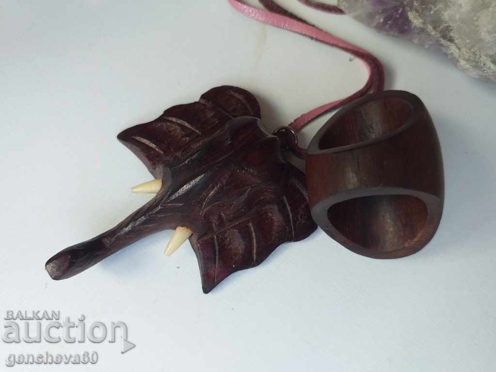 Ebony jewelry - ring and necklace - 5 Ebony jewelry - ring and necklace - 5