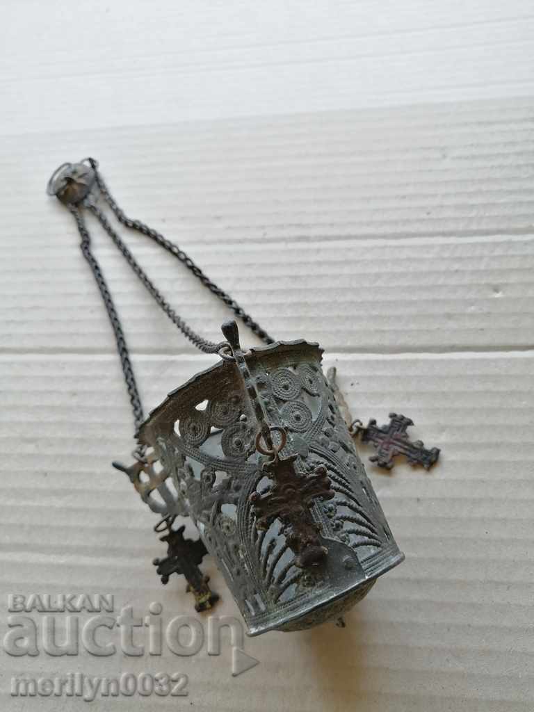 Δημοπρασία Παλαιό μπρούτζινο καντήλι χωρίς φλιτζάνι, εικόνα, θρησκεία, σταυρός Ιησούς Δημοπρασία Παλαιό μπρούτζινο καντήλι χωρίς φλιτζάνι, εικόνα, θρησκεία, σταυρός Ιησούς