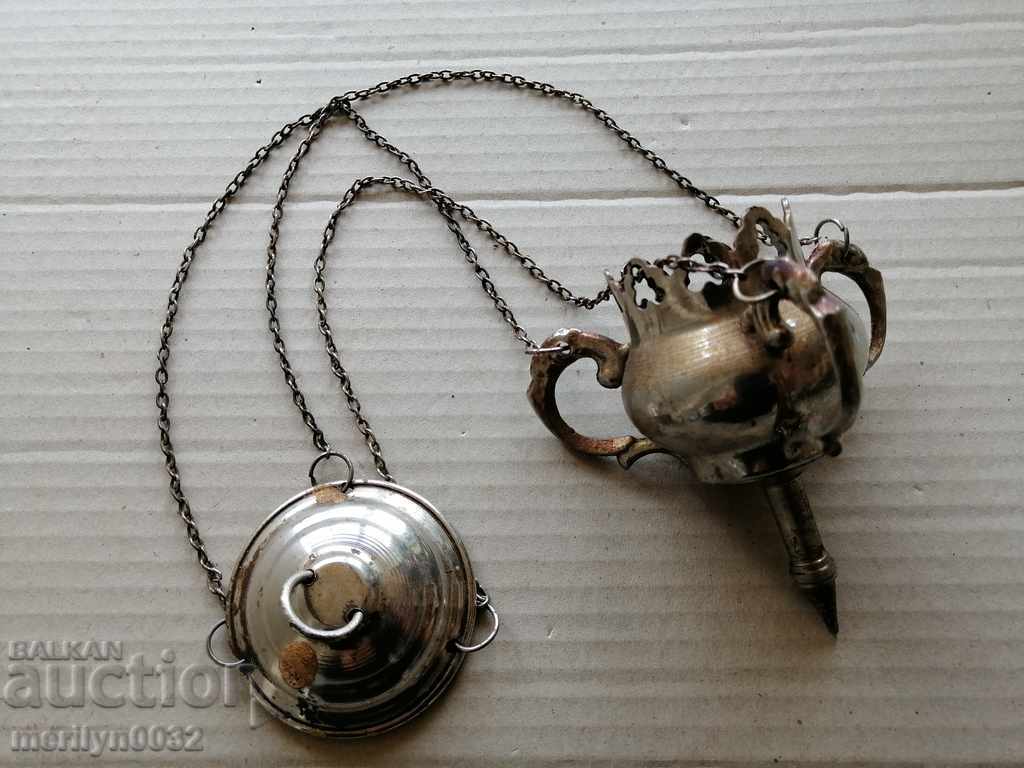 Old bronze oil lamp without a cup, icon, religion, cross Jesus with price 69.00 BGN | € 35.28 Old bronze oil lamp without a cup, icon, religion, cross Jesus with price 69.00 BGN | € 35.28