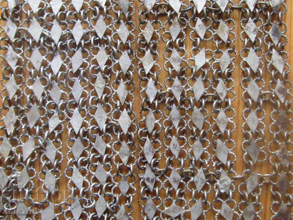 Auction lot srebarni ethnografski vazrojdenski grivni-19vek Auction lot srebarni ethnografski vazrojdenski grivni-19vek