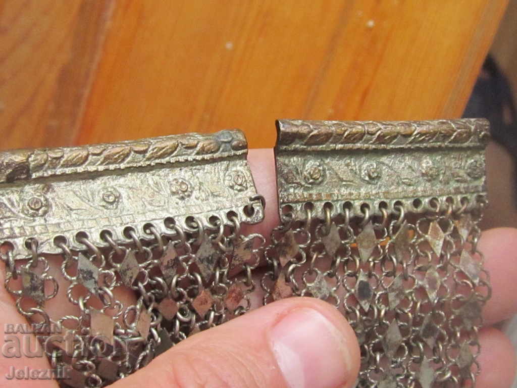 lot srebarni ethnografski vazrojdenski grivni-19vek - 6 lot srebarni ethnografski vazrojdenski grivni-19vek - 6