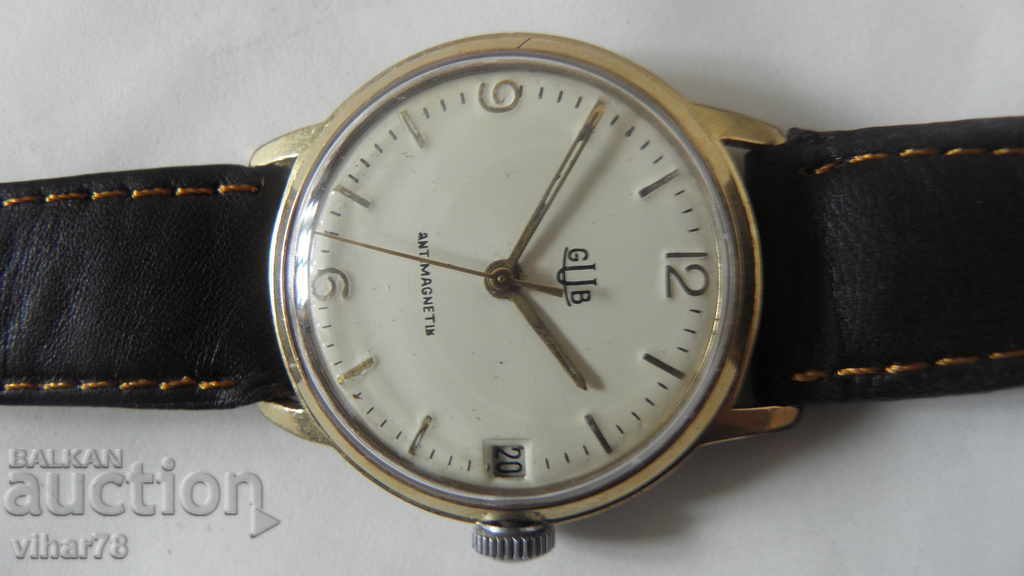 Auction  RUBBER GUB-GLASHUTTE RED CLOCK CLOCK