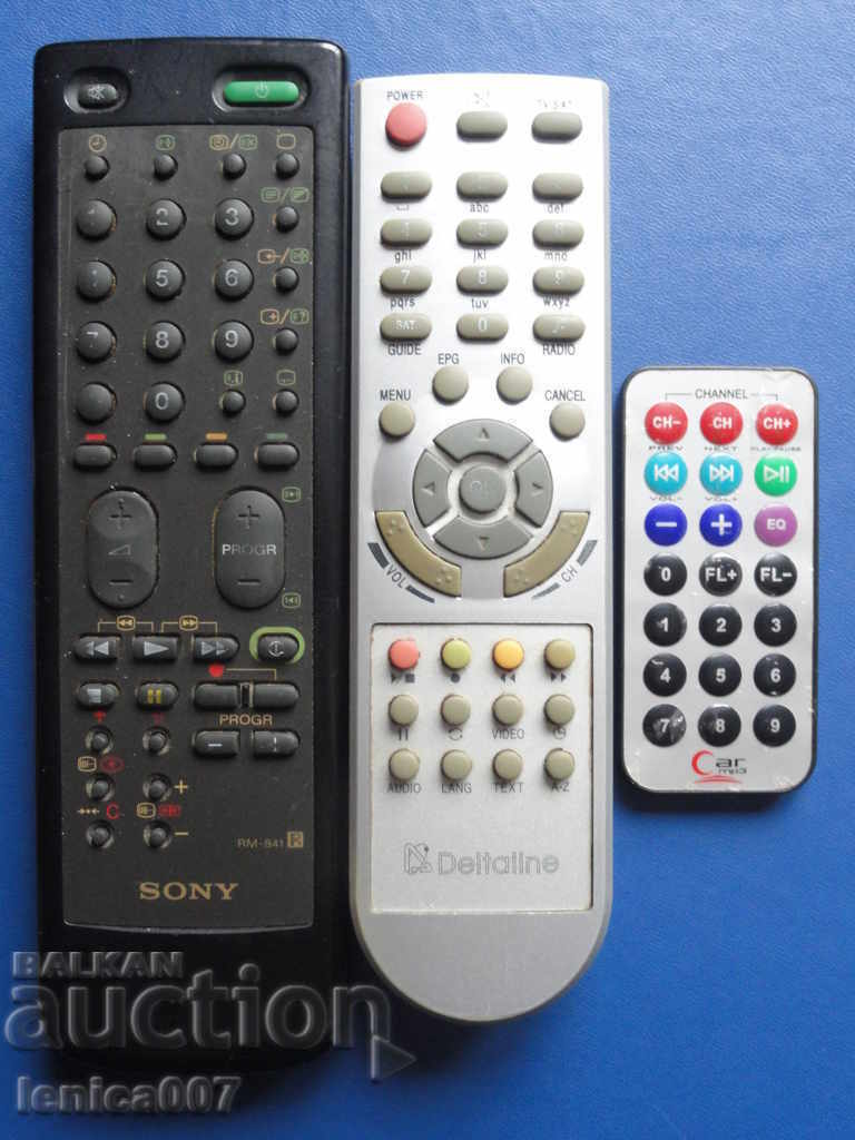 Remote controls (3 pieces)