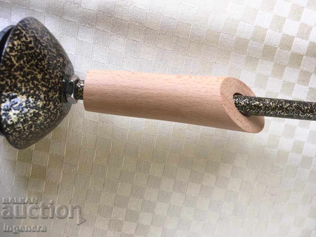 Auction PENDANT LIGHT NEW Auction PENDANT LIGHT NEW