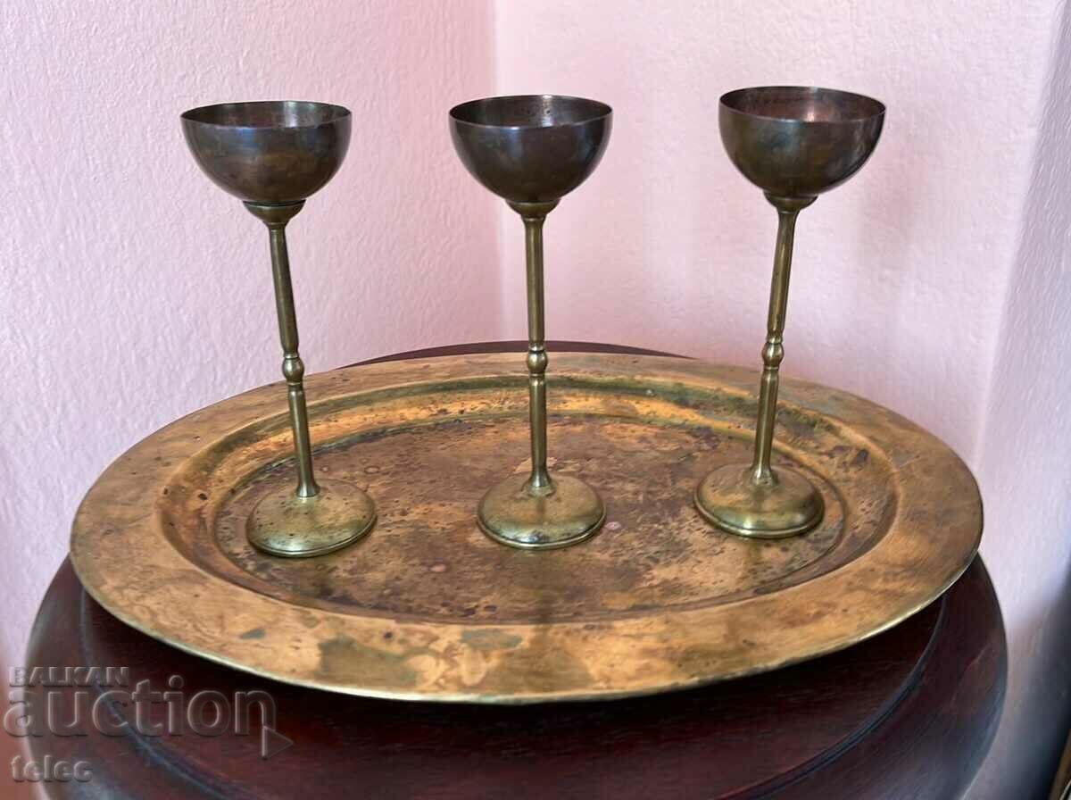 Auction 3 copper liquor cups and a plate Auction 3 copper liquor cups and a plate