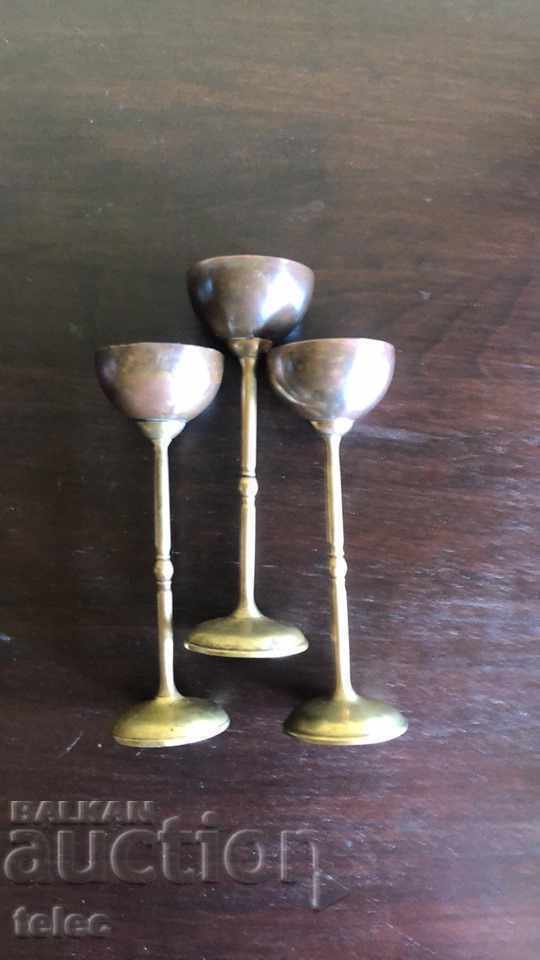 3 copper liquor cups and a plate - 5 3 copper liquor cups and a plate - 5