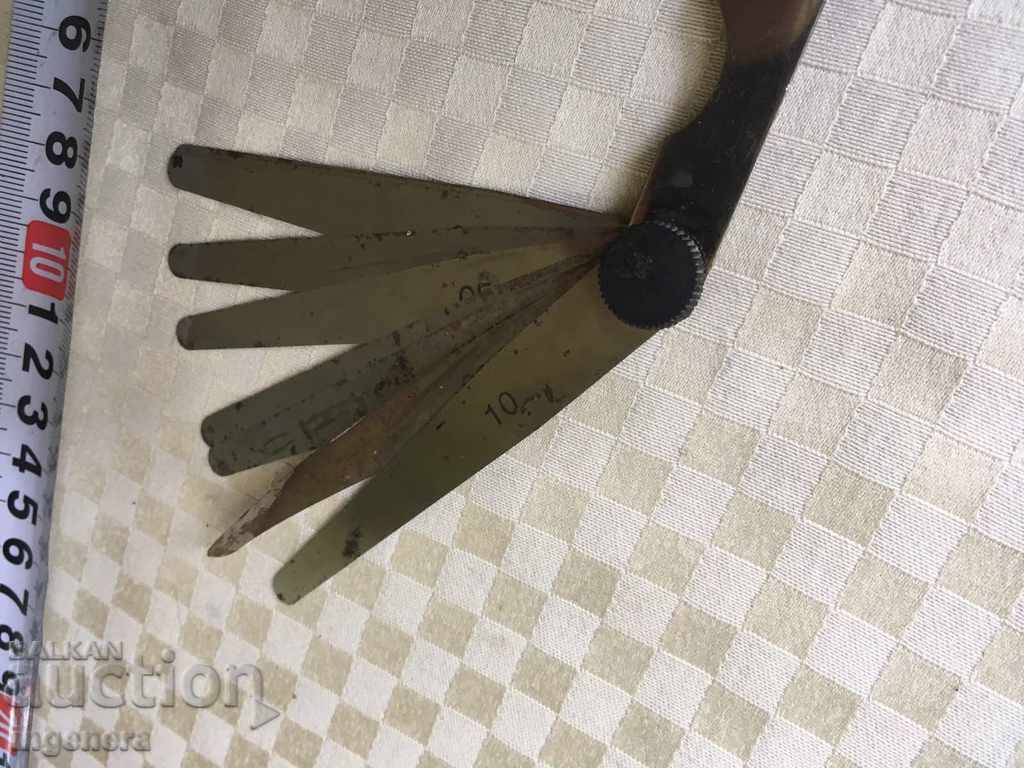 LUFTOMETER INSTRUMENT UP TO 0.1 MM WITH 0.01 MM FOR MASTERS GERMANY with price 13.00 BGN | € 6.65 LUFTOMETER INSTRUMENT UP TO 0.1 MM WITH 0.01 MM FOR MASTERS GERMANY with price 13.00 BGN | € 6.65