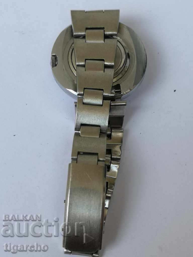 Ladies Watch Glory with price 30.00 BGN | € 15.34 Ladies Watch Glory with price 30.00 BGN | € 15.34