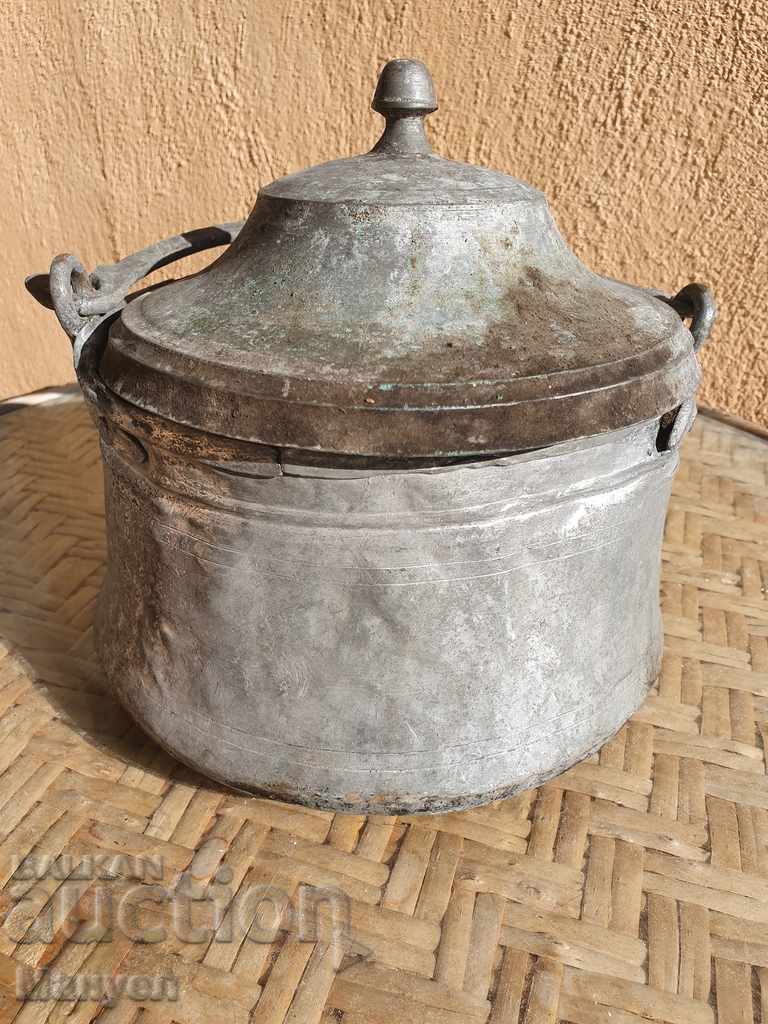 I am selling an old inscribed menche.RRRRR - 5 I am selling an old inscribed menche.RRRRR - 5